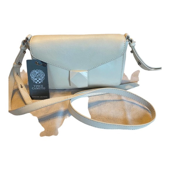 NWT Vince Camuto Lefto Crossbody Bag Coconut Cream Leather Chic Sleek Magnetic - Picture 2 of 7